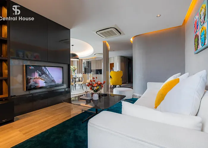 Ben Thanh - Luxury Serviced Apartments